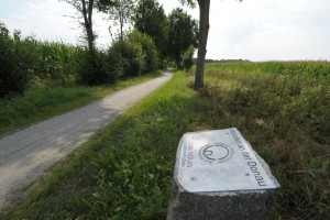 VIA NOVA Europ&auml;ischer Pilgerweg  -  Beschilderung 2.JPG